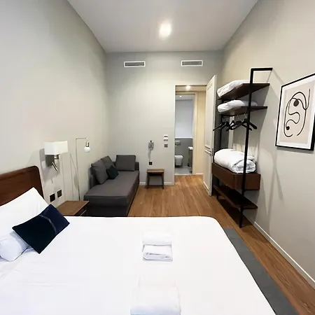 Апартаменты Urbanflat 91 - Beautiful In Le Marais Париж